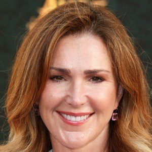 Peri Gilpin Headshot 2 of 5