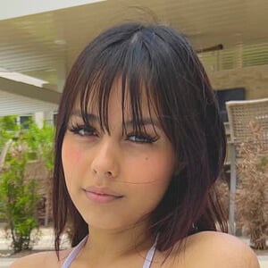 Perla Ramos Headshot 4 of 6