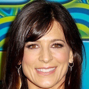 Perrey Reeves Headshot 5 of 7