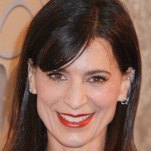 Perrey Reeves Headshot 6 of 7