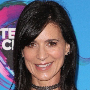 Perrey Reeves Headshot 7 of 7