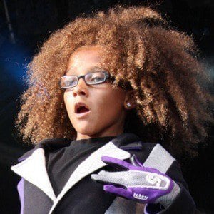 Perri Kiely Headshot 7 of 7