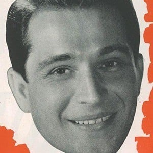 Perry Como Headshot 2 of 10