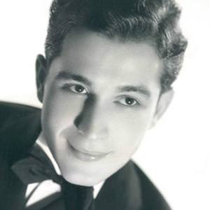 Perry Como Headshot 10 of 10