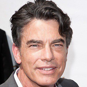 Peter Gallagher - Bio, Family, Trivia | Famous Birthdays