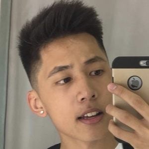 Peter Nguyen Headshot
