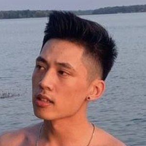 Peter Nguyen Headshot