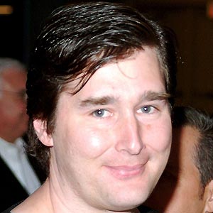 Phil Hellmuth - Bio, Family, Trivia | Famous Birthdays
