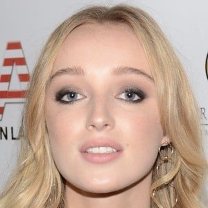 Phoebe Dynevor at age 21