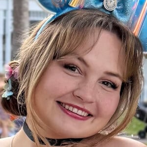 pincessshannon Headshot 2 of 10