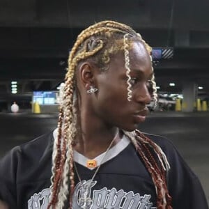 p1utoxo Headshot 7 of 9