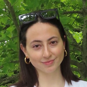 pointless.makeup Headshot 5 of 6