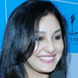 Pooja Chopra Headshot 3 of 4