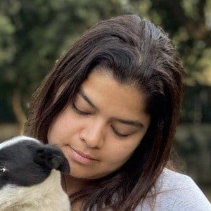 Poonam Mahajan Headshot 6 of 10