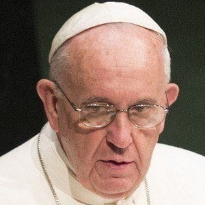 Pope Francis Headshot 2 of 4