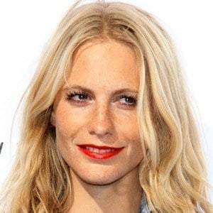 Poppy Delevingne Headshot 7 of 10