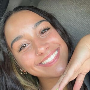 Preslie Stewart Headshot 2 of 5