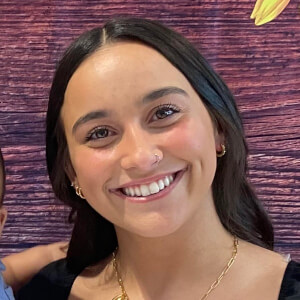 Preslie Stewart Headshot 5 of 5