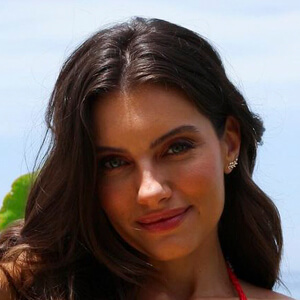 Priscila Buiar Headshot 5 of 8
