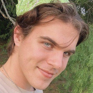 Quinn Sullivan Headshot 5 of 8