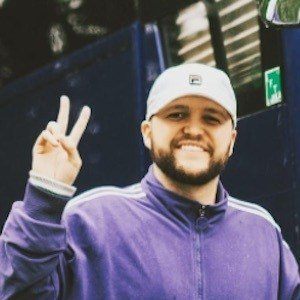 Quinn XCII Headshot 6 of 10