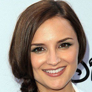 Rachael Leigh Cook at age 33