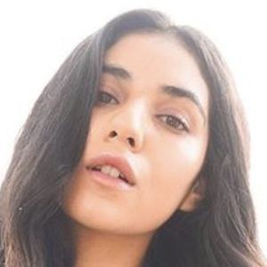 Radhika Seth Headshot 6 of 10
