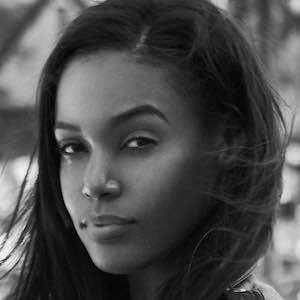 Raelia Lewis Headshot 2 of 4