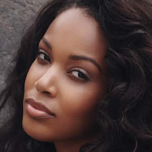 Raelia Lewis Headshot 3 of 4