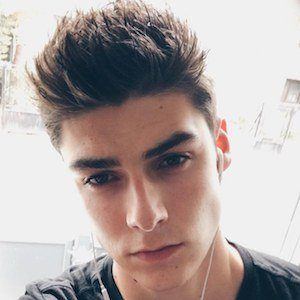 Rafael Miller - Age, Family, Bio | Famous Birthdays