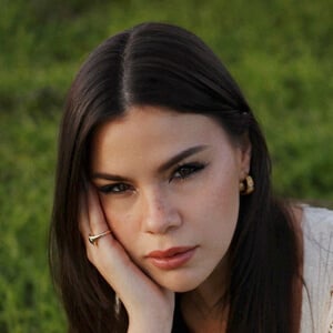 Rafaella Cunha Headshot 3 of 3