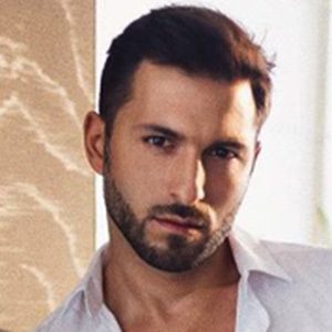 Rafal Maslak Headshot 2 of 6