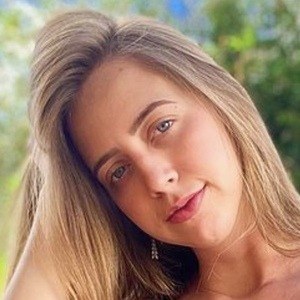 Raissa Cinacchi Headshot 9 of 10