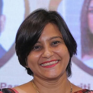 Rajani Jain Headshot 4 of 4