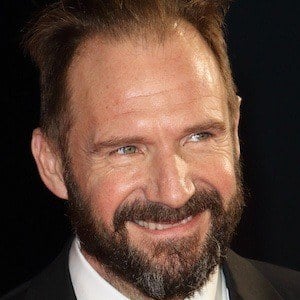 Ralph Fiennes Headshot 5 of 10