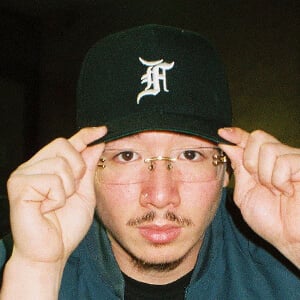 Randy Mai Headshot 2 of 3