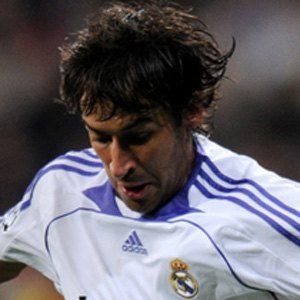 Raúl González - Bio, Family, Trivia | Famous Birthdays