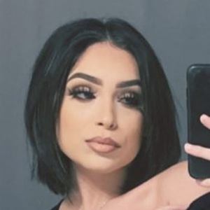 Rayleen Vega Headshot 2 of 10