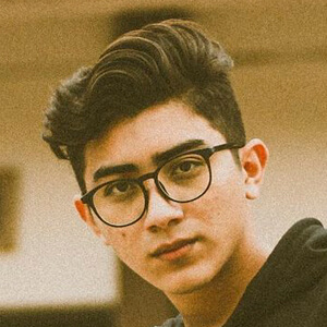 Raziel Valenzuela Headshot 2 of 6