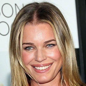 Rebecca Romijn Headshot 4 of 10