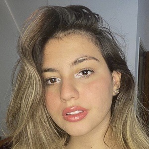 Rebecca Yammine - Age, Family, Bio | Famous Birthdays