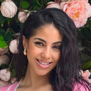 Reem Haddad Headshot 8 of 10