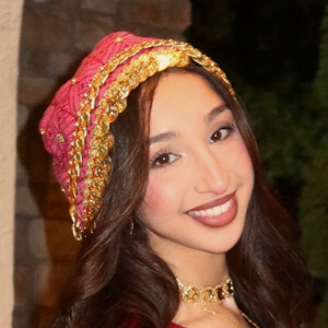 Reema Bassoumi Peerzada Headshot 5 of 6