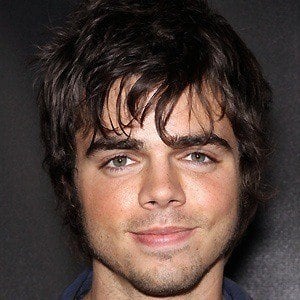 Reid Ewing Headshot 6 of 8