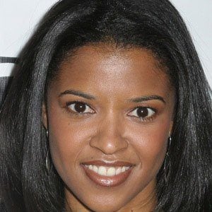 Renee Elise Goldsberry Headshot 6 of 8