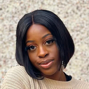 Ria Om Headshot 4 of 6
