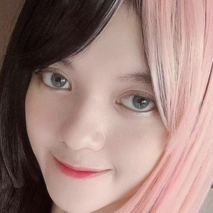 Ria Yaya Riya Headshot 7 of 10