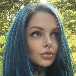 Riae Suicide at age 37