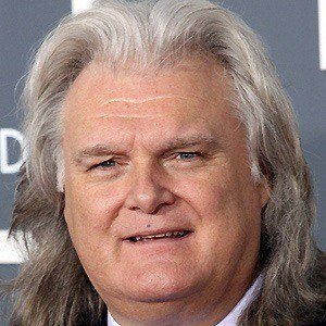 Ricky Skaggs - Age, Family, Bio | Famous Birthdays