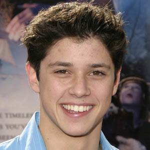 Ricky Ullman Headshot 6 of 6